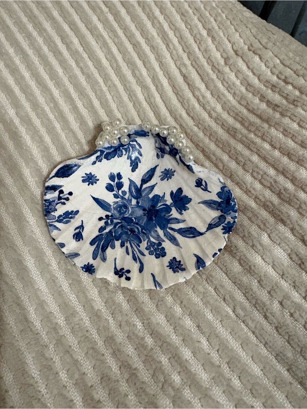 Blue Floral Pearl-Accent Shell Jewelry Dish